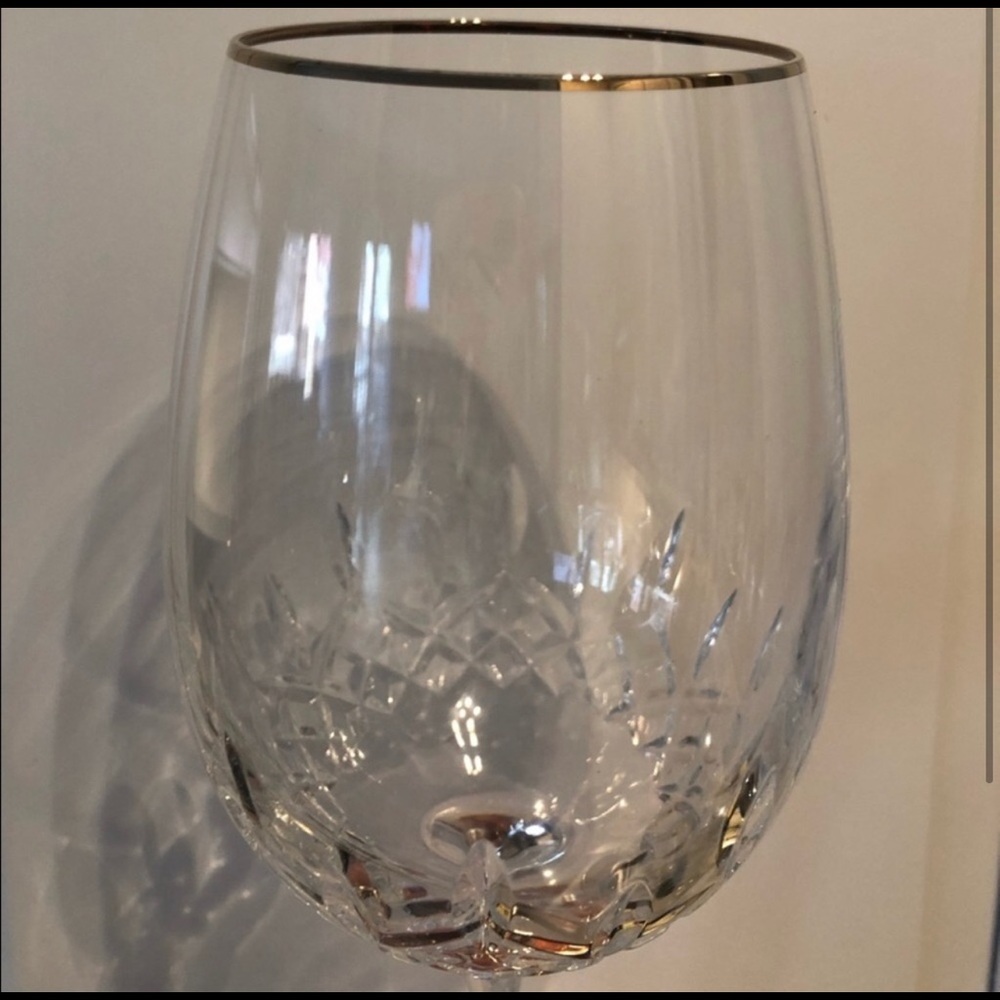 4 Red wine Waterford platinum rim